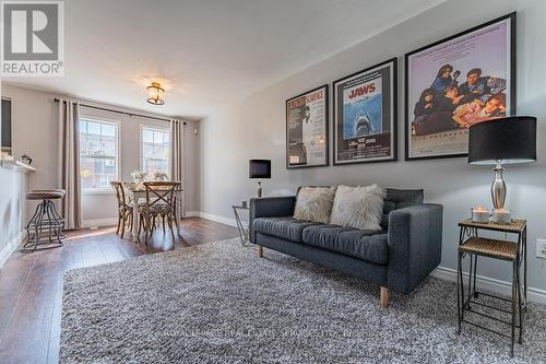 3035 Dewridge Avenue, Oakville, ON - Indoor Photo Showing Living Room