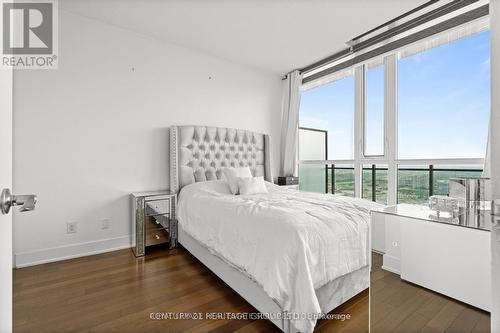 Lph10 - 4070 Confederation Parkway, Mississauga, ON - Indoor Photo Showing Bedroom