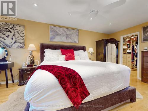 4308 Credit Pointe Drive, Mississauga, ON - Indoor Photo Showing Bedroom