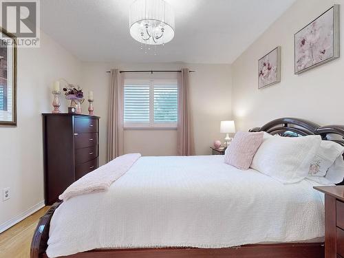 4308 Credit Point Drive, Mississauga, ON - Indoor Photo Showing Bedroom