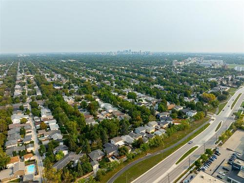 1586 Mathers Bay W, Winnipeg, MB - Outdoor With View