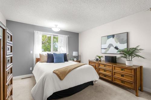 17 Aquin Street, Elie, MB - Indoor Photo Showing Bedroom