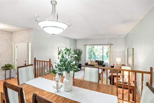 17 Aquin Street, Elie, MB - Indoor Photo Showing Dining Room