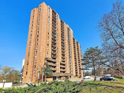 703-90 Ling Rd, Toronto, ON - Outdoor With Facade