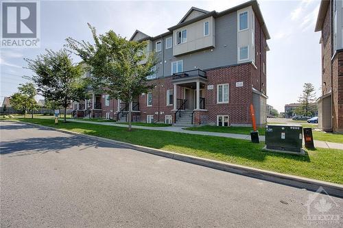 266 Espin Heights, Ottawa, ON - Outdoor With Facade