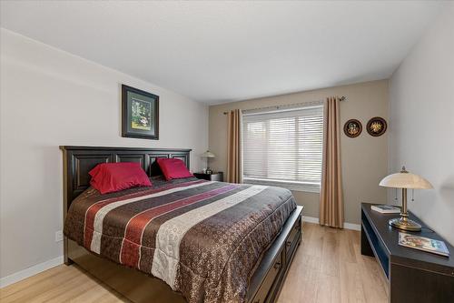 4187 Gallaghers Crescent, Kelowna, BC - Indoor Photo Showing Bedroom