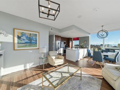 1505-777 Belleville St, Victoria, BC - Indoor Photo Showing Living Room