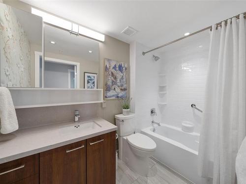 1505-777 Belleville St, Victoria, BC - Indoor Photo Showing Bathroom