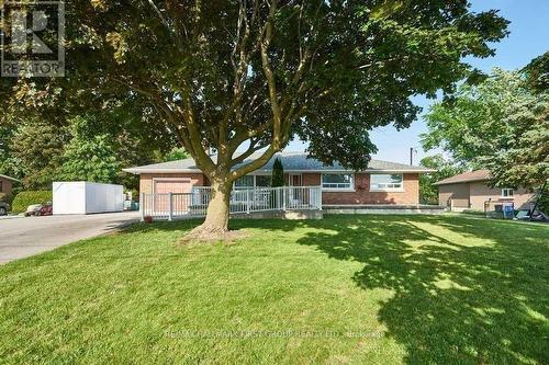 11 Jane Avenue, Clarington (Courtice), ON - Outdoor With Deck Patio Veranda