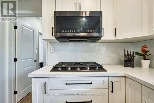 11 Jane Avenue, Clarington (Courtice), ON - Indoor Photo Showing Kitchen