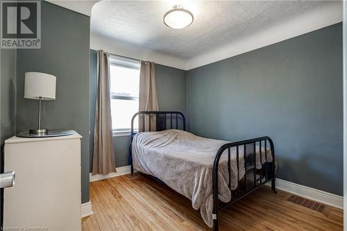 51 Ipswich Road, Hamilton, ON - Indoor Photo Showing Bedroom