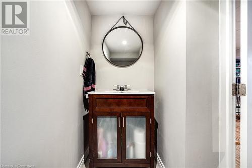 51 Ipswich Road, Hamilton, ON - Indoor Photo Showing Bathroom