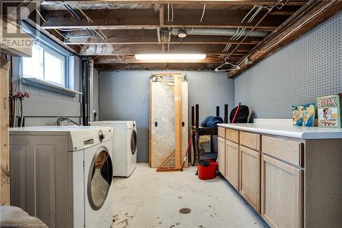 51 Ipswich Road, Hamilton, ON - Indoor Photo Showing Laundry Room