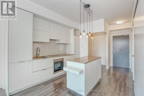 509 - 1990 Bloor Street W, Toronto, ON - Indoor Photo Showing Kitchen