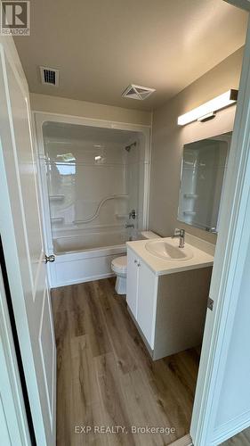 Lp - 50 Herrick Avenue, St. Catharines, ON - Indoor Photo Showing Bathroom