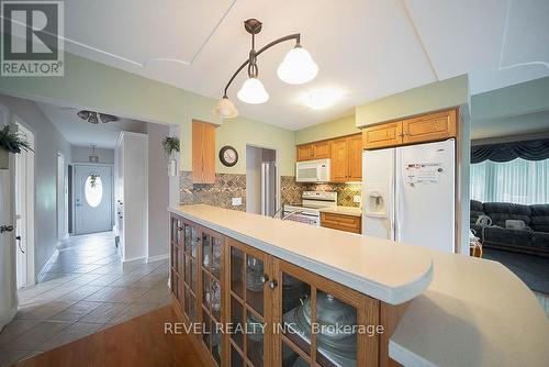 20 Allwood Street, Brantford, ON - Indoor Photo Showing Kitchen