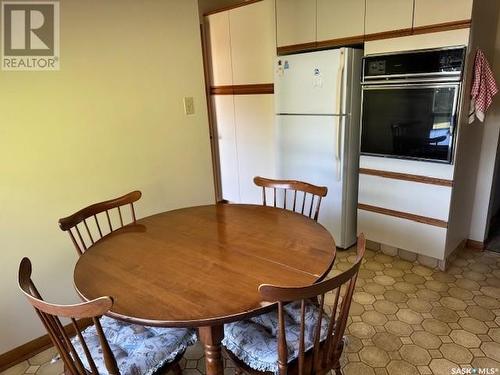 9031 16Th Avenue, North Battleford, SK - Indoor Photo Showing Dining Room