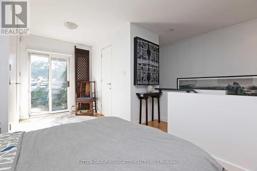 298A Sackville Street, Toronto, ON - Indoor Photo Showing Bedroom