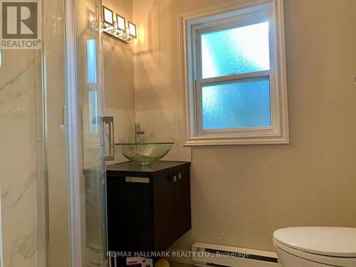 130 Ashdale Avenue, Toronto, ON - Indoor Photo Showing Bathroom