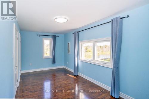 19583 Highway 48, East Gwillimbury, ON - Indoor Photo Showing Other Room