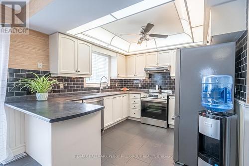 5 Michael Crescent, Barrie, ON - Indoor Photo Showing Kitchen