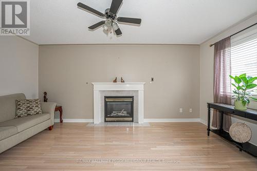 5 Michael Crescent, Barrie, ON - Indoor Photo Showing Living Room With Fireplace