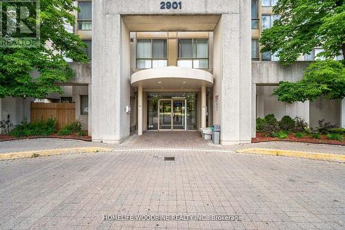 204 - 2901 Kipling Avenue, Toronto, ON - Outdoor