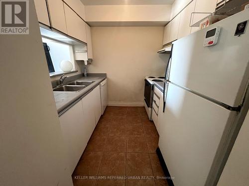 1005 - 1 Hickory Tree Road, Toronto, ON - Indoor Photo Showing Kitchen With Double Sink