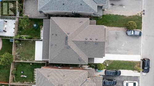 943 Khan Crescent, Mississauga, ON - Outdoor