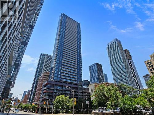 1609 - 159 Dundas Street E, Toronto, ON - Outdoor With Facade