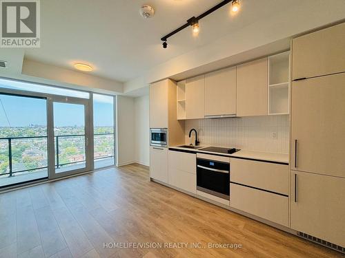 1608 - 10 Graphophone Grove, Toronto, ON - Indoor Photo Showing Kitchen