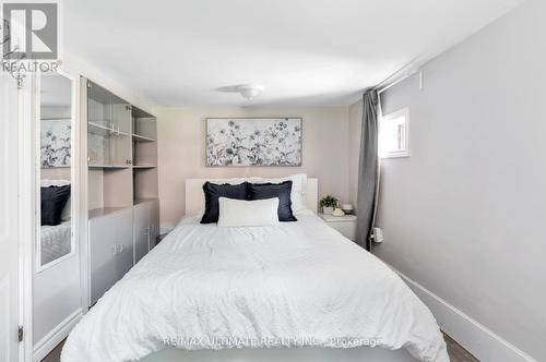 290 Westmount Avenue, Toronto, ON - Indoor Photo Showing Bedroom