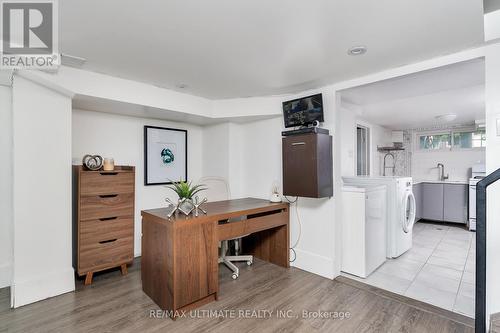 290 Westmount Avenue, Toronto, ON - Indoor Photo Showing Laundry Room