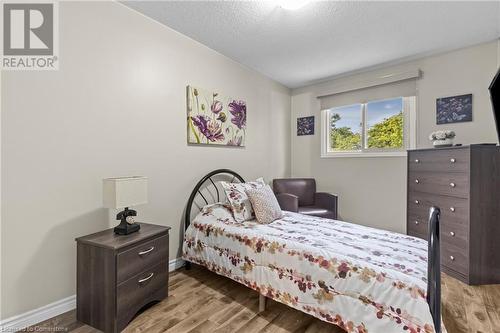 14 Derby Street Unit# 28, Hamilton, ON - Indoor Photo Showing Bedroom