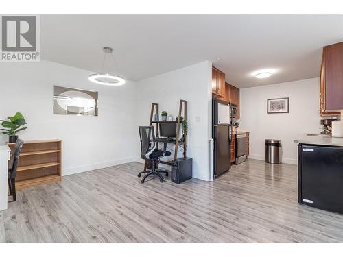 246 Hastings Avenue Unit# 302, Penticton, BC - Indoor