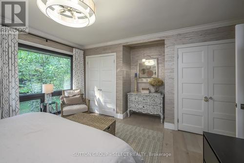 Double closets in Primary bedroom - 824 Clearview Avenue, London, ON - Indoor Photo Showing Bedroom