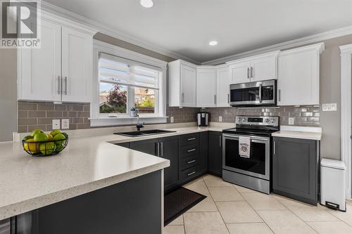 8 Mike Adam Place, St. John'S, NL - Indoor Photo Showing Kitchen With Stainless Steel Kitchen With Double Sink