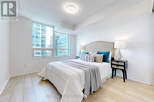 3305 - 19 Grand Trunk Crescent, Toronto, ON - Indoor Photo Showing Bedroom