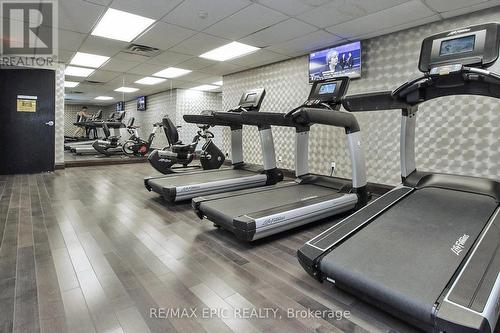 3305 - 19 Grand Trunk Crescent, Toronto, ON - Indoor Photo Showing Gym Room