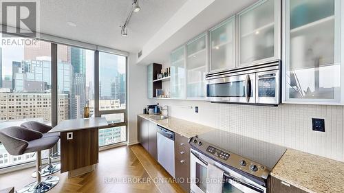 2402 - 33 Lombard Street, Toronto, ON - Indoor Photo Showing Kitchen With Upgraded Kitchen