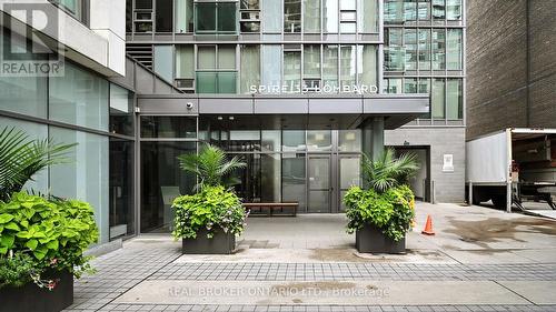 2402 - 33 Lombard Street, Toronto, ON - Outdoor