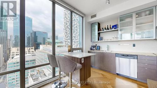 2402 - 33 Lombard Street, Toronto, ON - Indoor Photo Showing Other Room