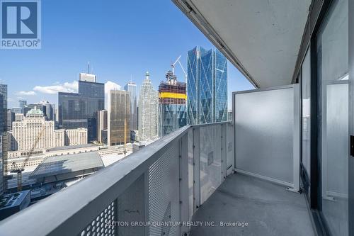 3403 - 88 Harbour Street, Toronto, ON - Outdoor With Balcony With Exterior