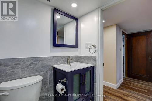 234 Floyd Avenue, Toronto, ON - Indoor Photo Showing Bathroom