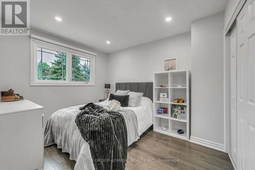 971 Leslie Valley Drive, Newmarket, ON - Indoor Photo Showing Bedroom