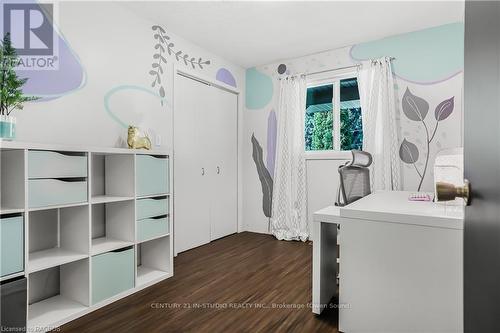 409 Mcnaughton Street, South Bruce Peninsula, ON - Indoor Photo Showing Laundry Room