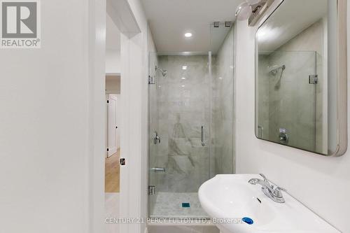 78 Agincourt Drive, Toronto, ON - Indoor Photo Showing Bathroom