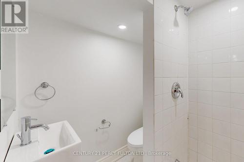 78 Agincourt Drive, Toronto, ON - Indoor Photo Showing Bathroom