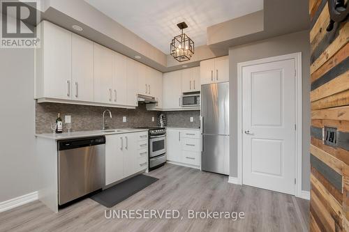 207 - 10 Esplanade Lane, Grimsby, ON - Indoor Photo Showing Kitchen