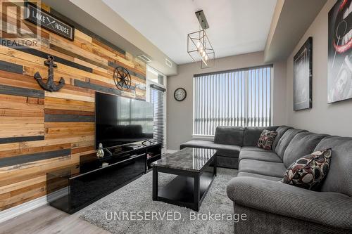 207 - 10 Esplanade Lane, Grimsby, ON - Indoor Photo Showing Living Room